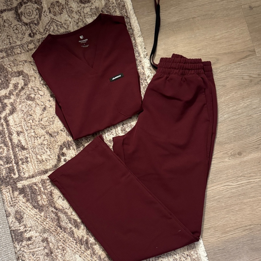Burgundy scrubs Pants & Top